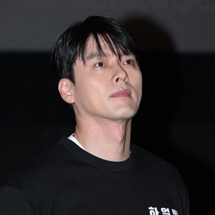 Latest photo of Hyun Bin