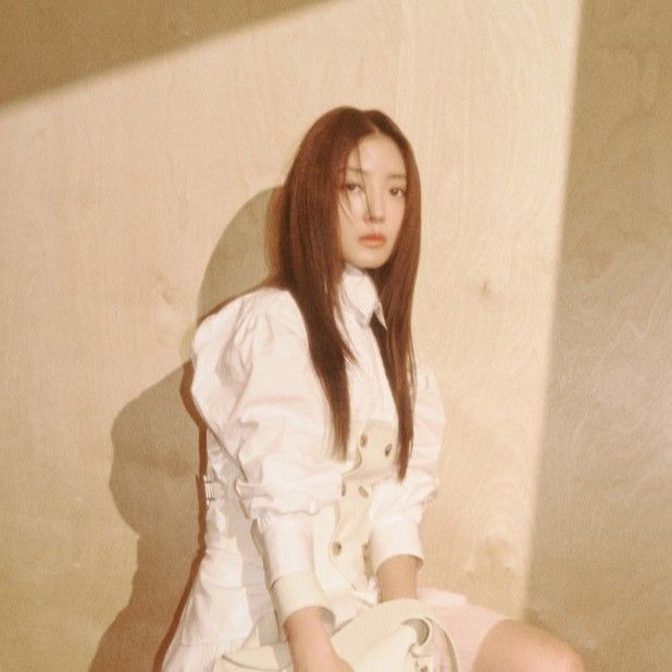 Recent activity shot of Lee Seyoung