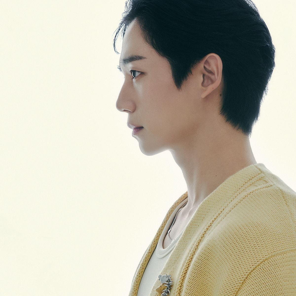 Behind-the-scenes cut of Jung Haein