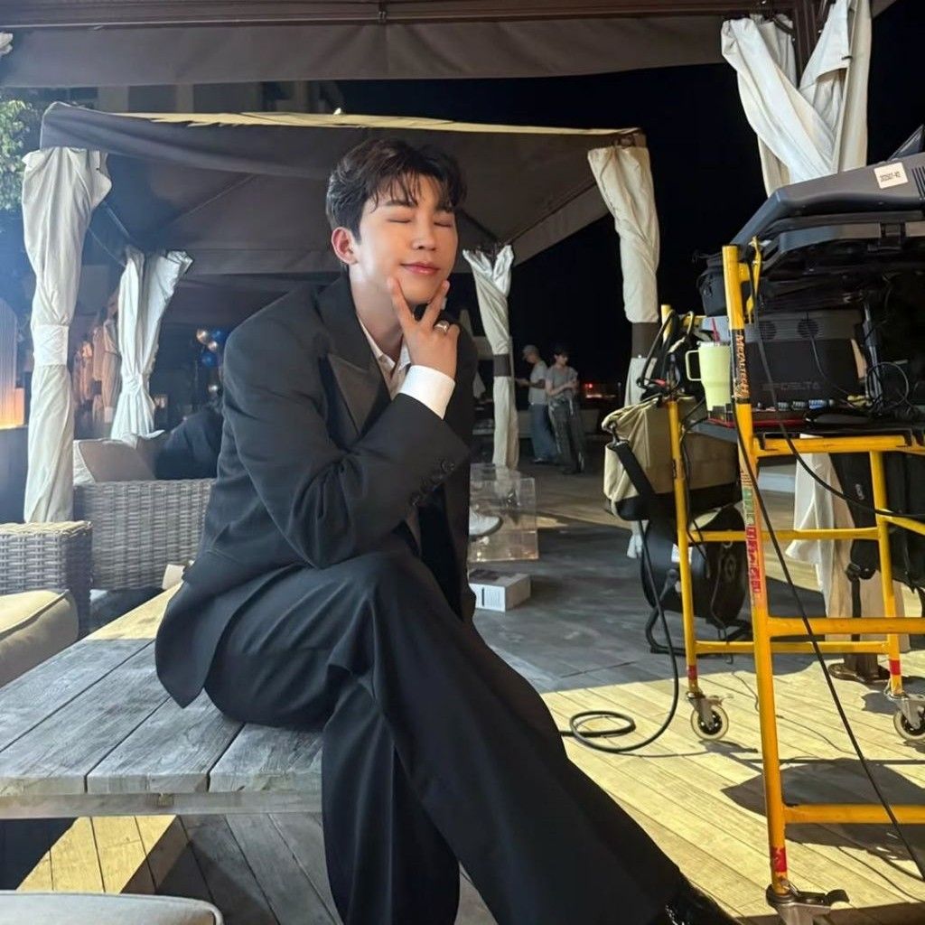 임영웅의 비하인드 컷