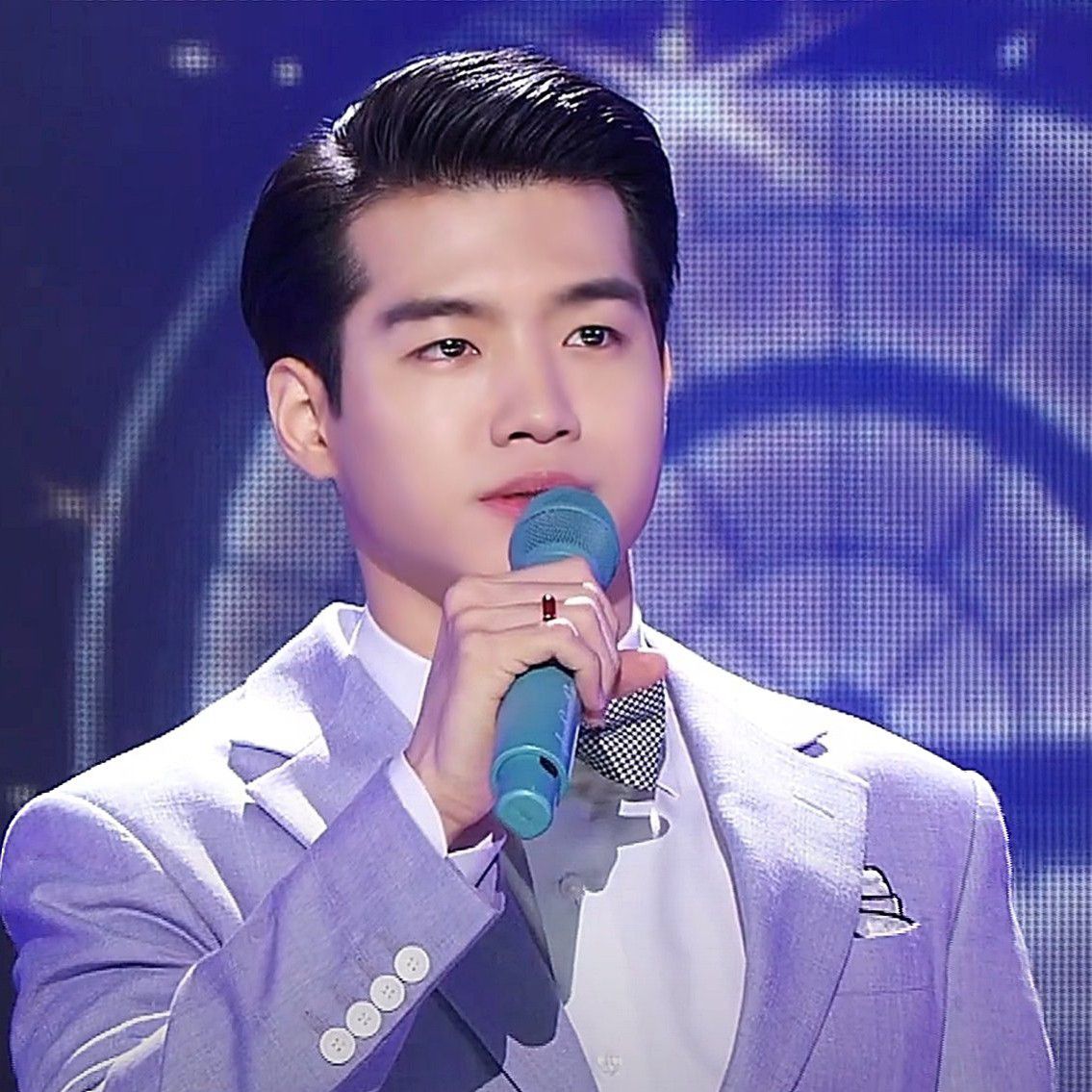 赵明燮的最新照片