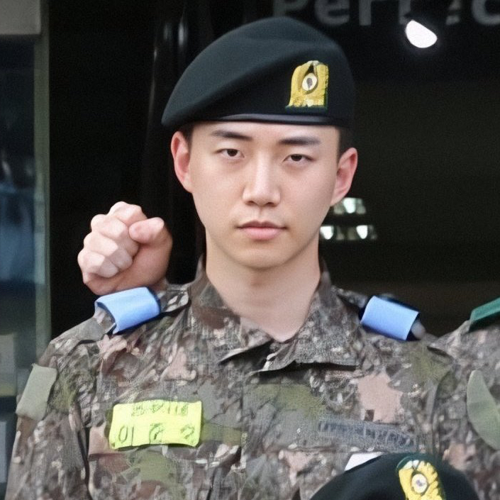 Foto terbaru dari Lee Junho