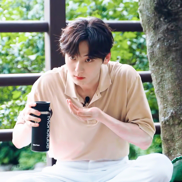 Latest photo of Hwang Minhyun