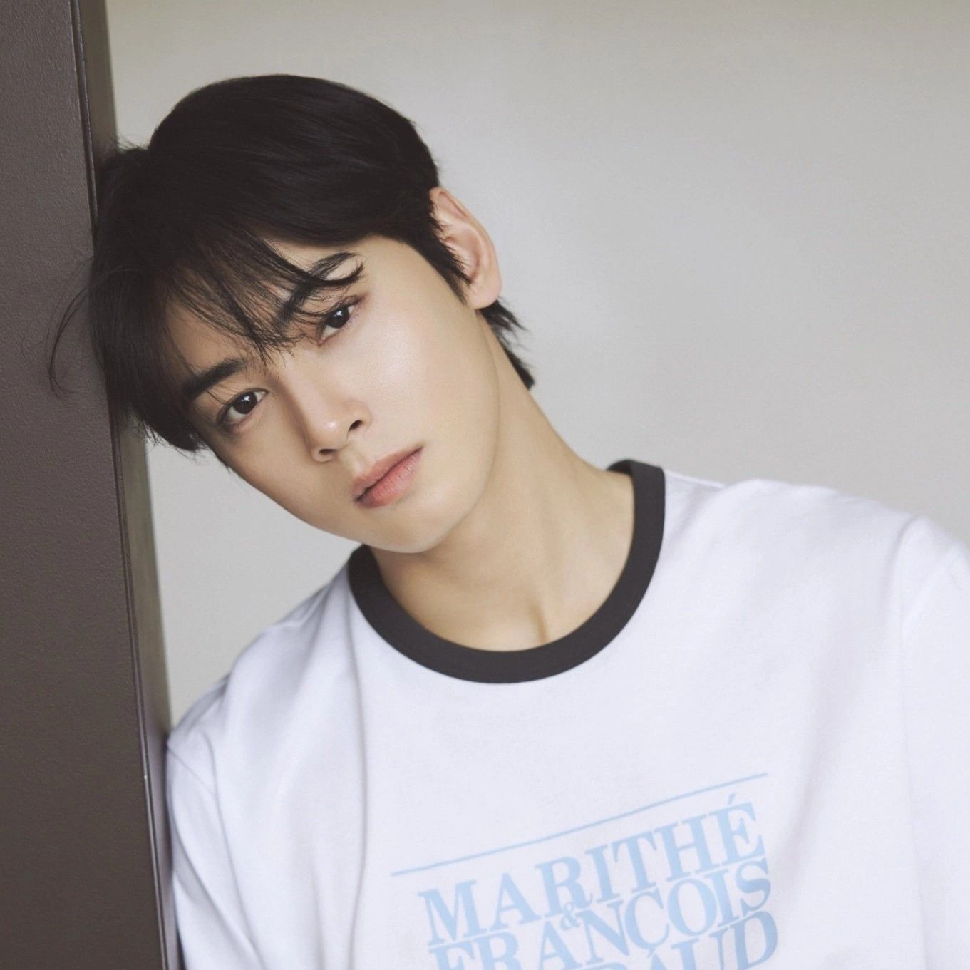 Latest photo of Cha Eunwoo