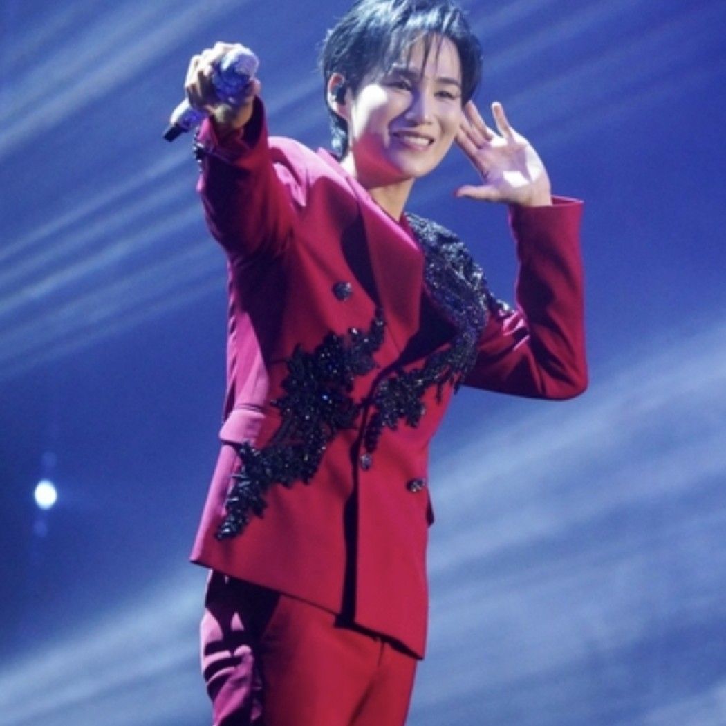 金熙栽的最新照片