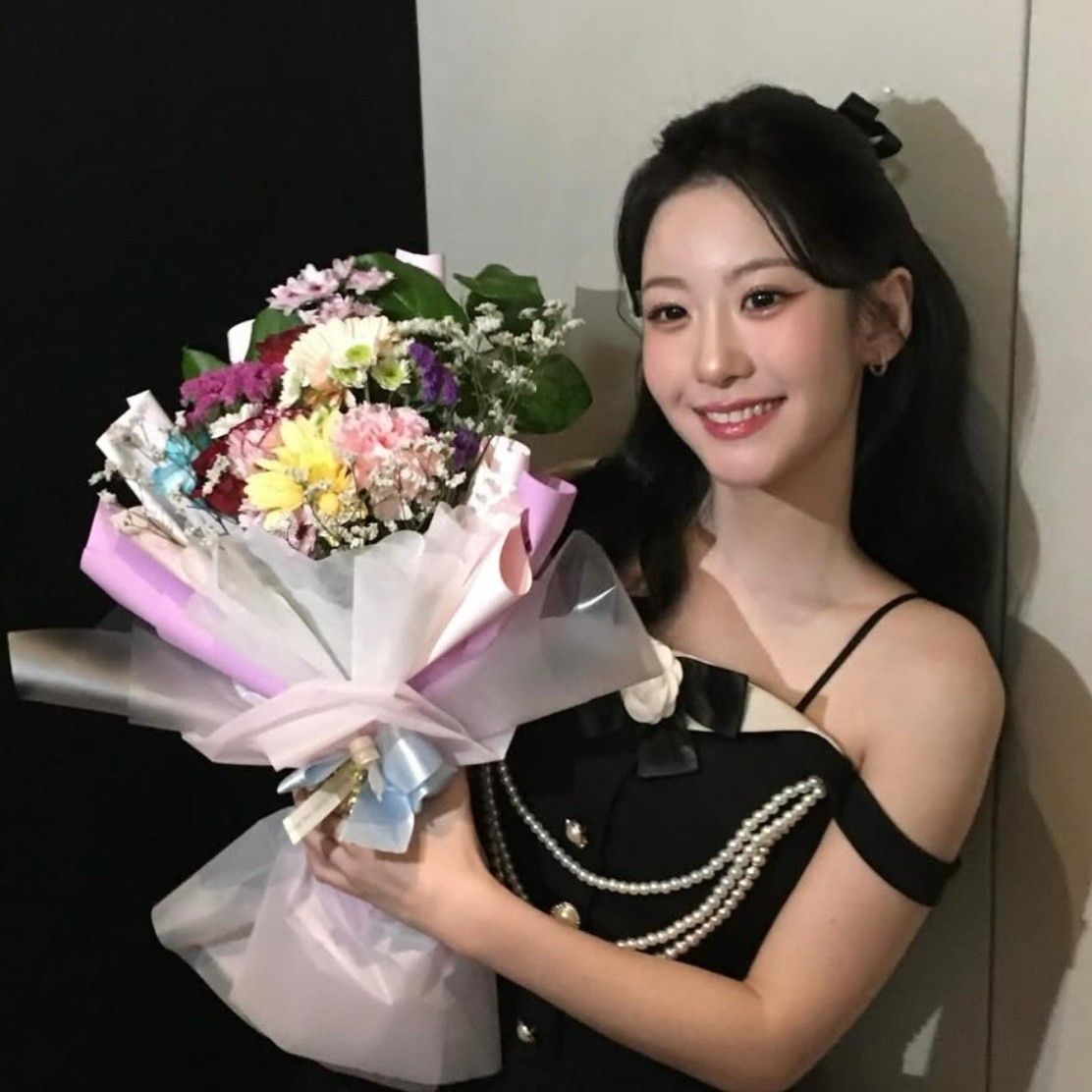 A moment captured by a fan of Oh Yujin