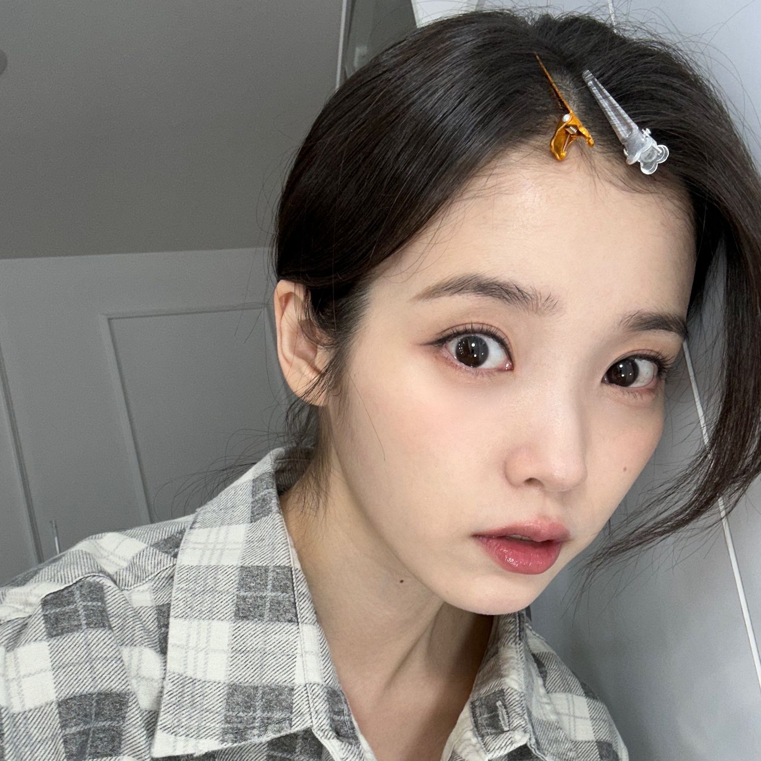 Momen yang diabadikan oleh penggemar IU