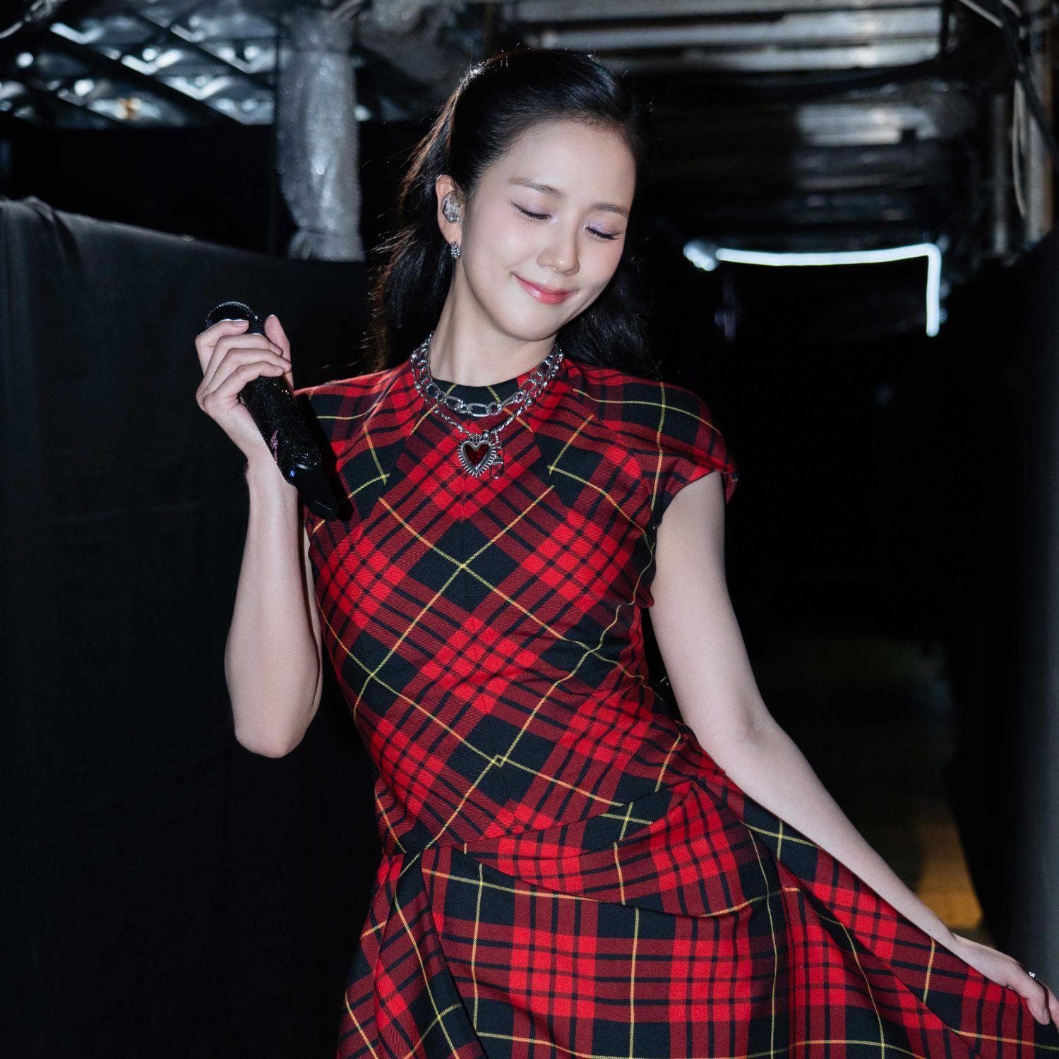 A moment captured by a fan of Jisoo (1995)