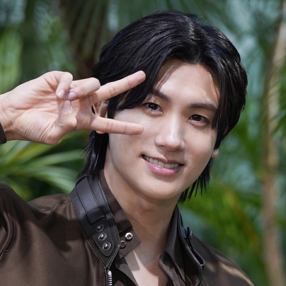 Recent activity shot of Park Hyungsik