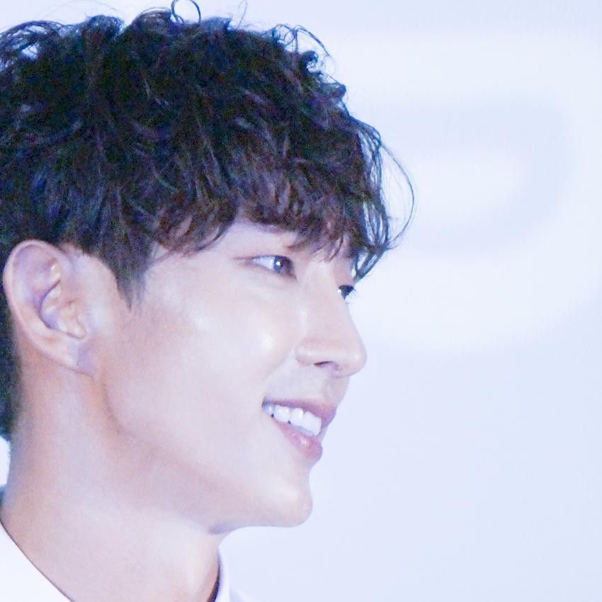 Recent activity shot of Lee Joongi