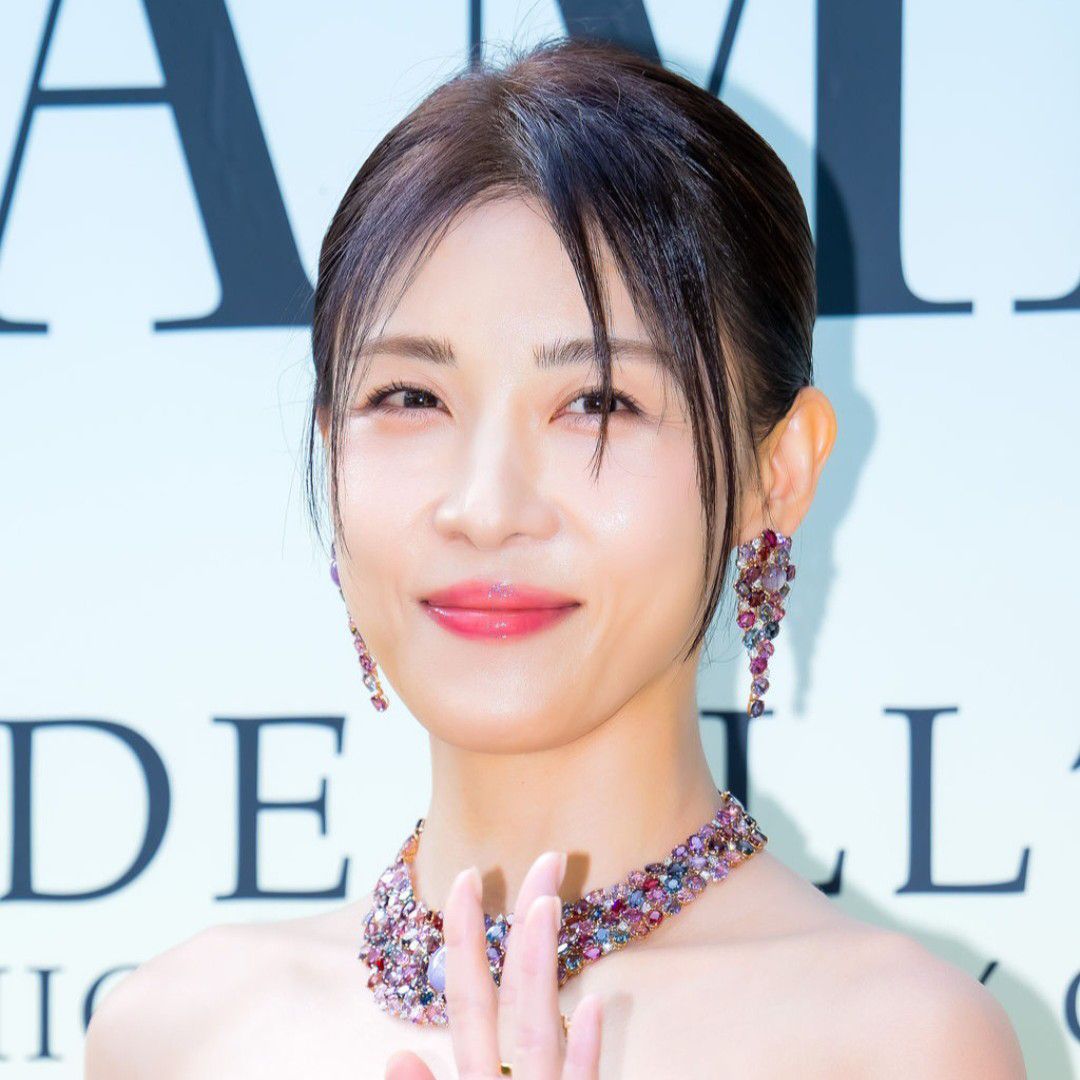 Latest photo of Ha Jiwon