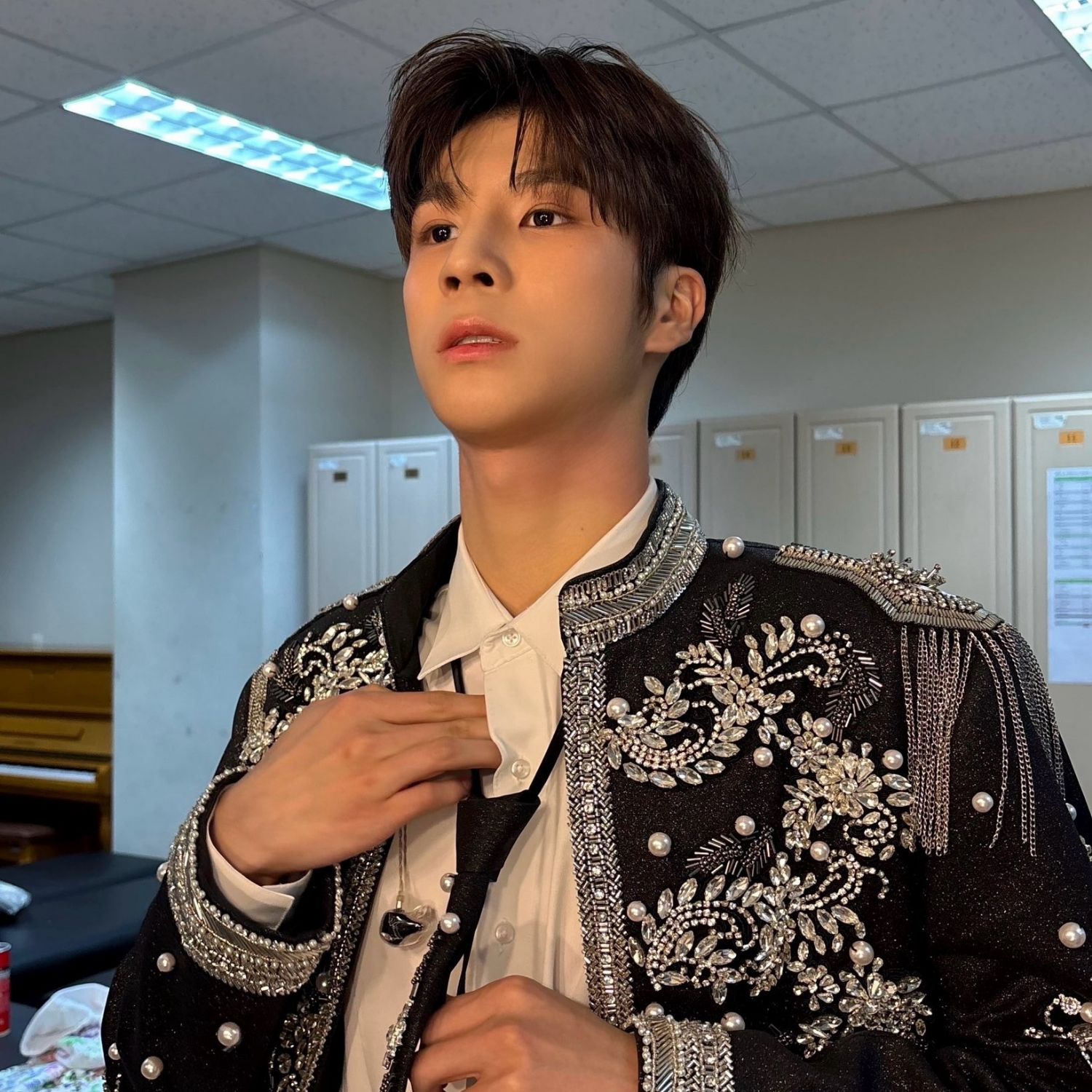 A moment captured by a fan of Jeong Dongwon