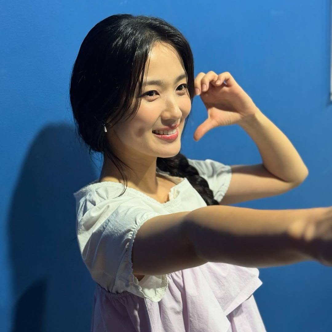 A moment captured by a fan of Kim Hyeyoon
