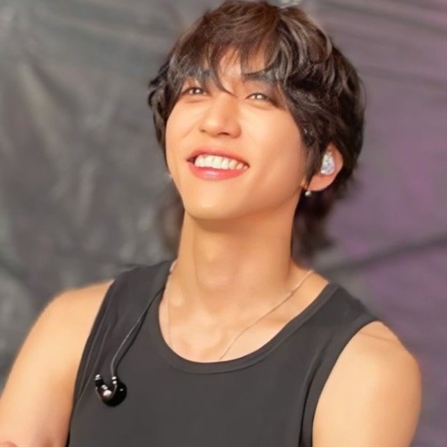 Latest photo of Lee Seungyoon