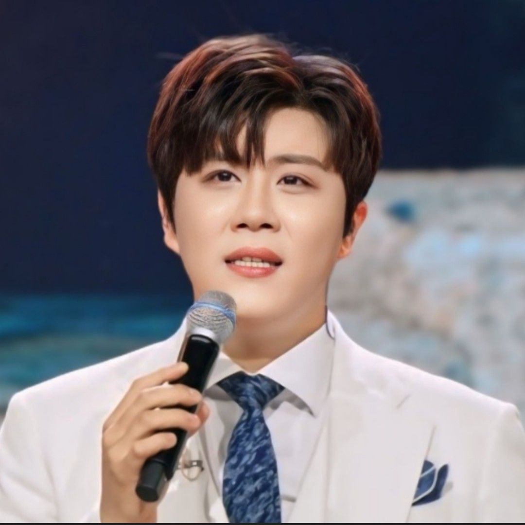 Behind-the-scenes cut of Jin Haesung