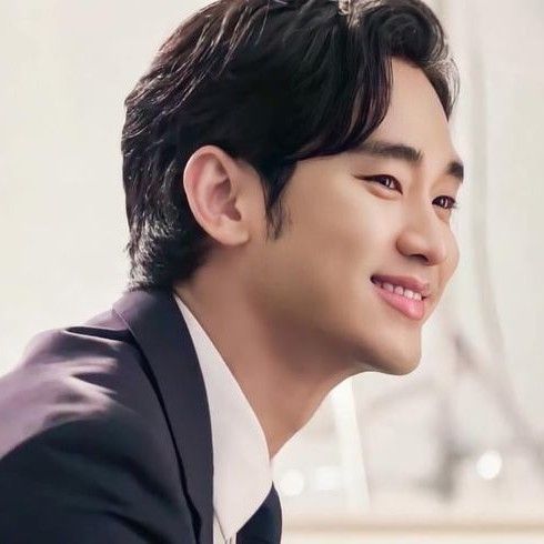 Latest photo of Kim Soohyun