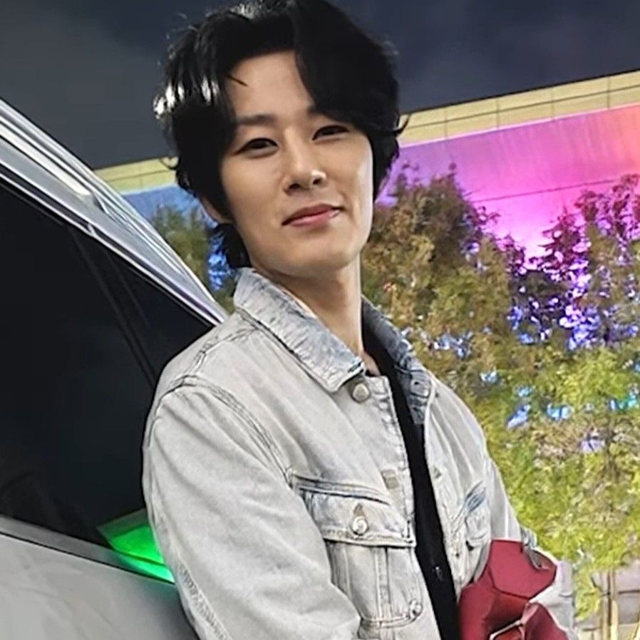 カン・ムンギョンの最新写真