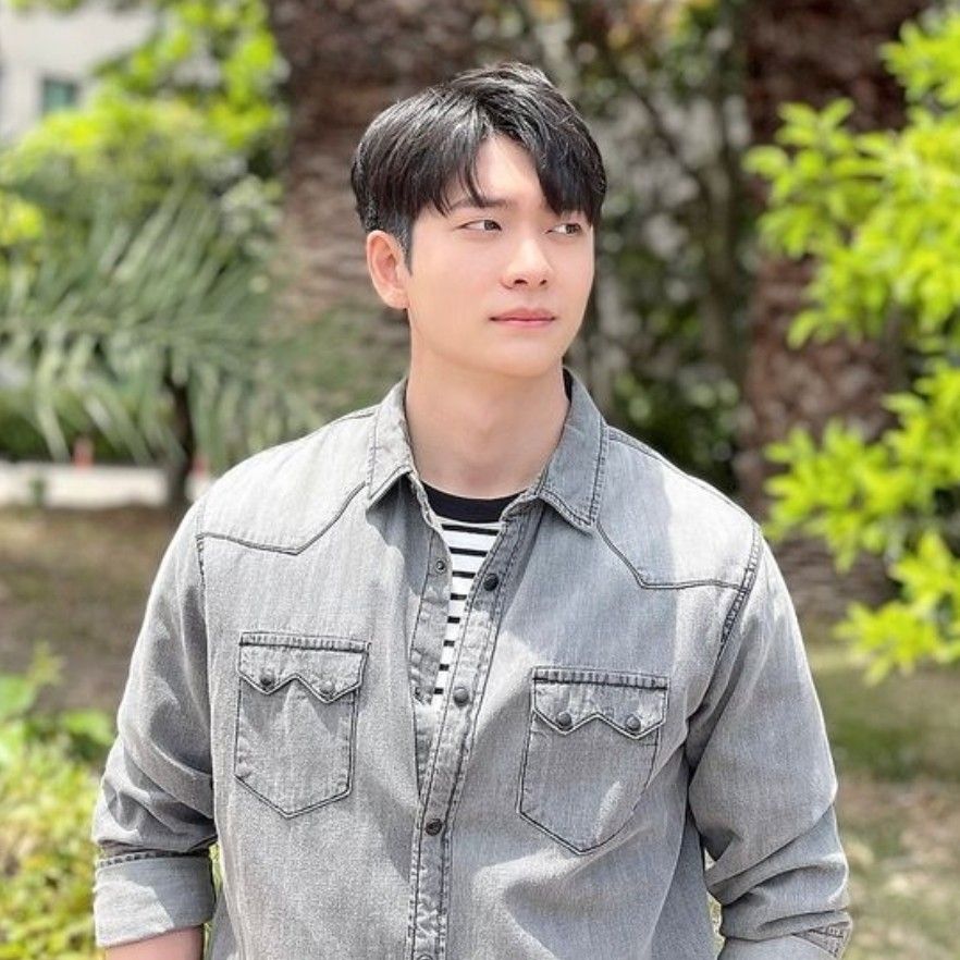 Latest photo of Kang Taeoh