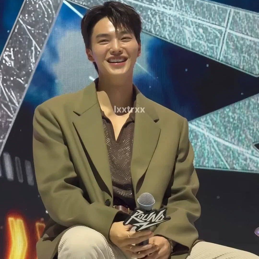 Behind-the-scenes cut of Song Kang