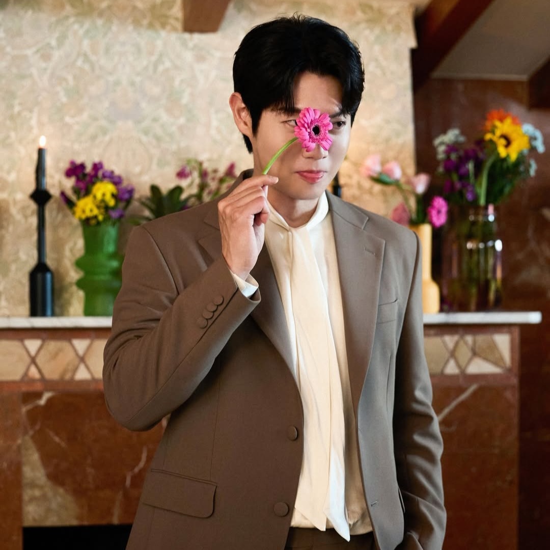 Recent activity shot of Son Taejin