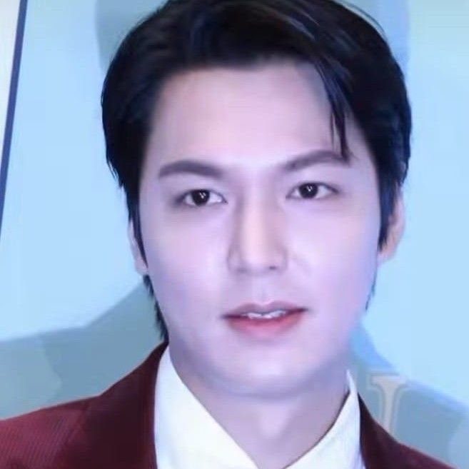 Latest photo of Lee Minho