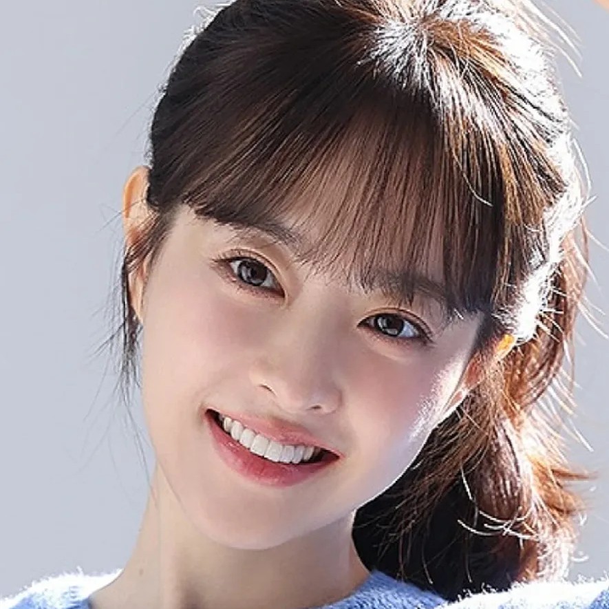 Latest photo of Park Boyoung