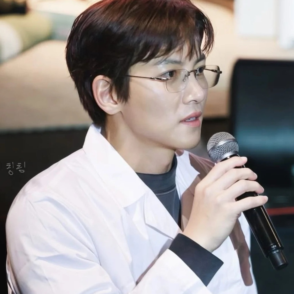 池昌旭的最新照片