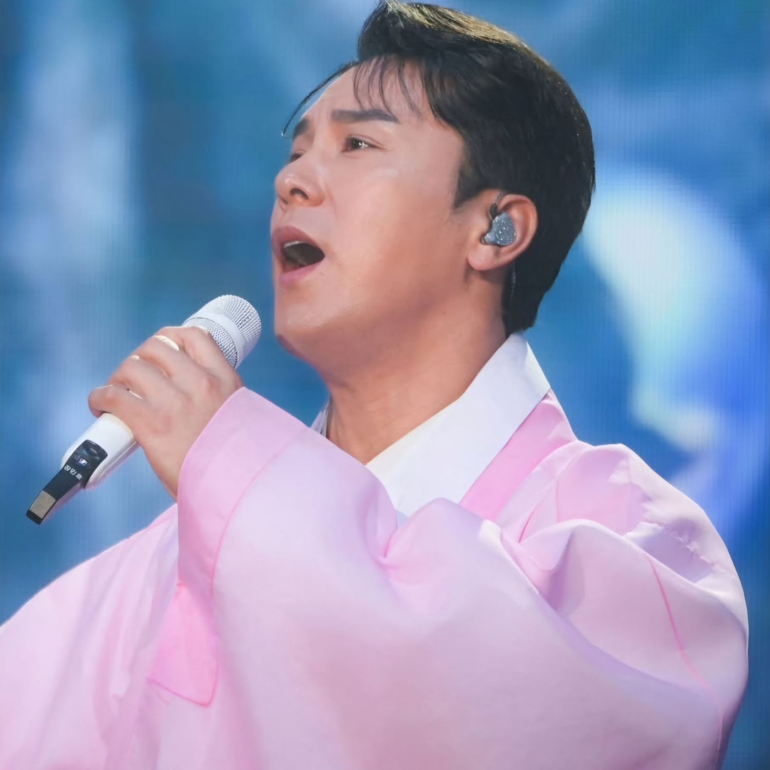 A moment captured by a fan of Jang Minho