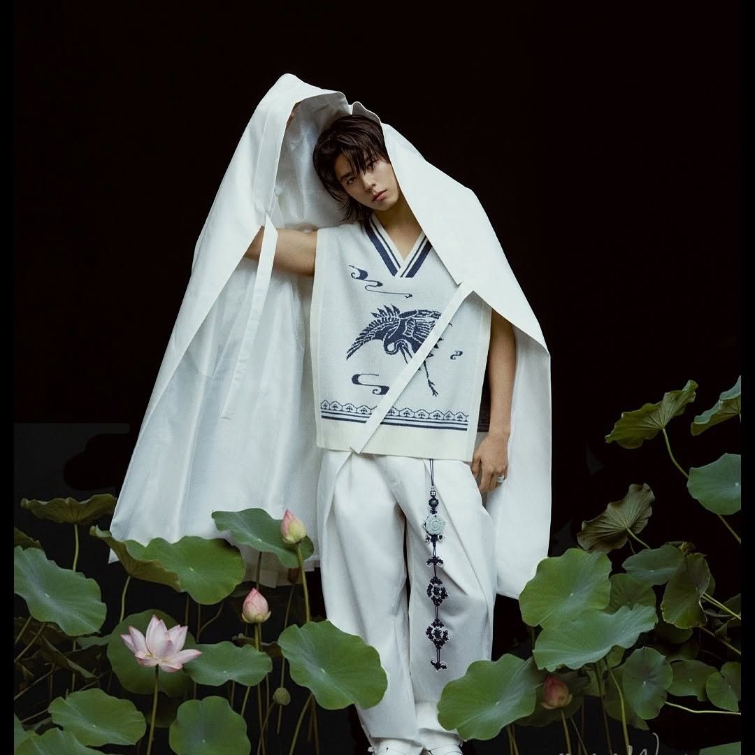 Behind-the-scenes cut of Park Bogum