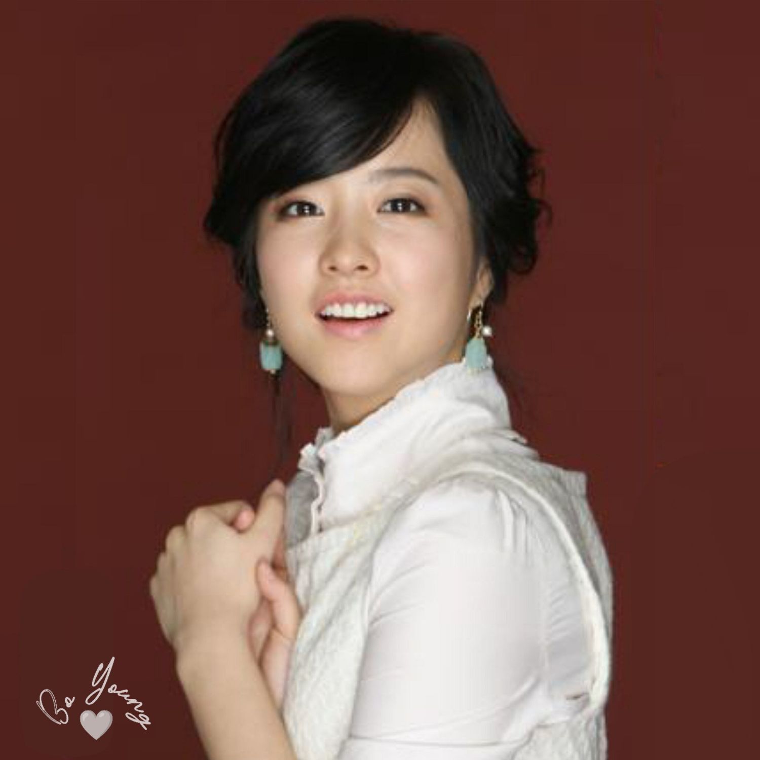 Behind-the-scenes cut of Park Boyoung