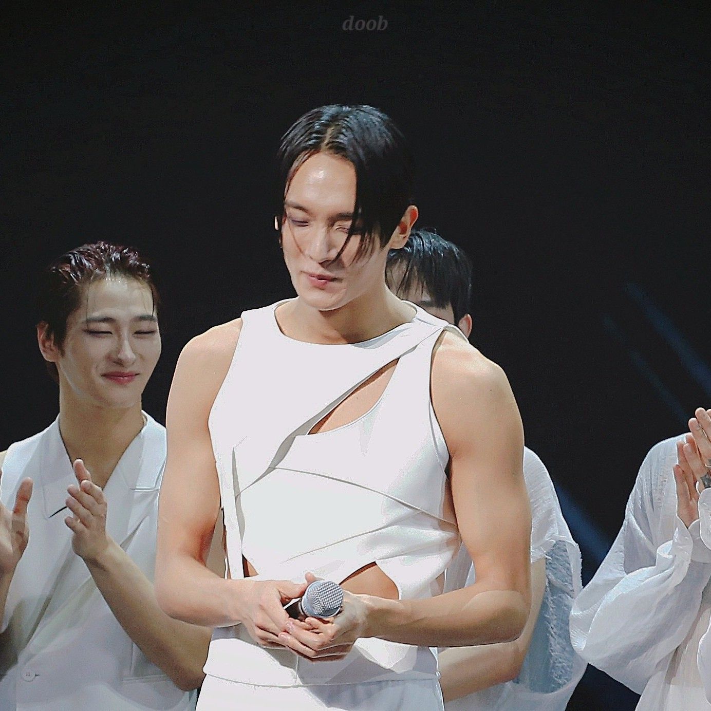 Behind-the-scenes cut of Choi Hojong
