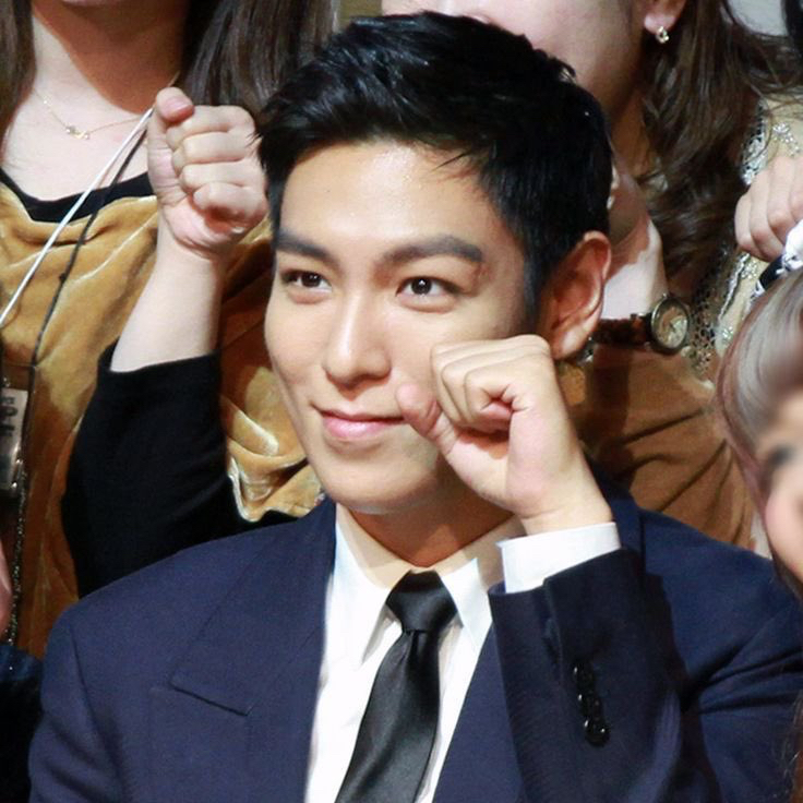 Behind-the-scenes cut of T.O.P