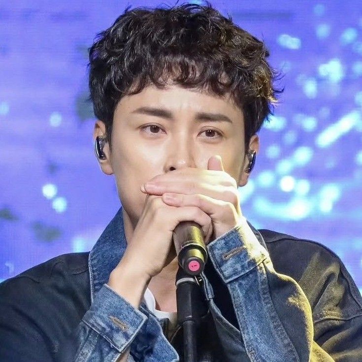 Foto kegiatan terbaru dari Min Kyunghoon