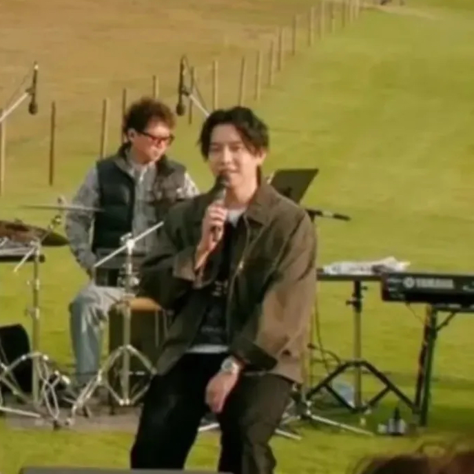 イ・スンギの最近の活動ショット