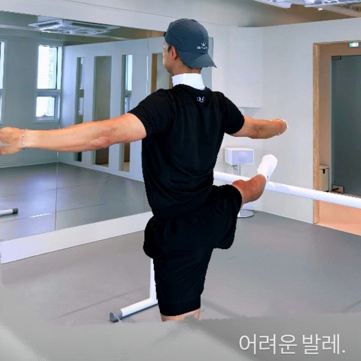 Behind-the-scenes cut of Choi Minho
