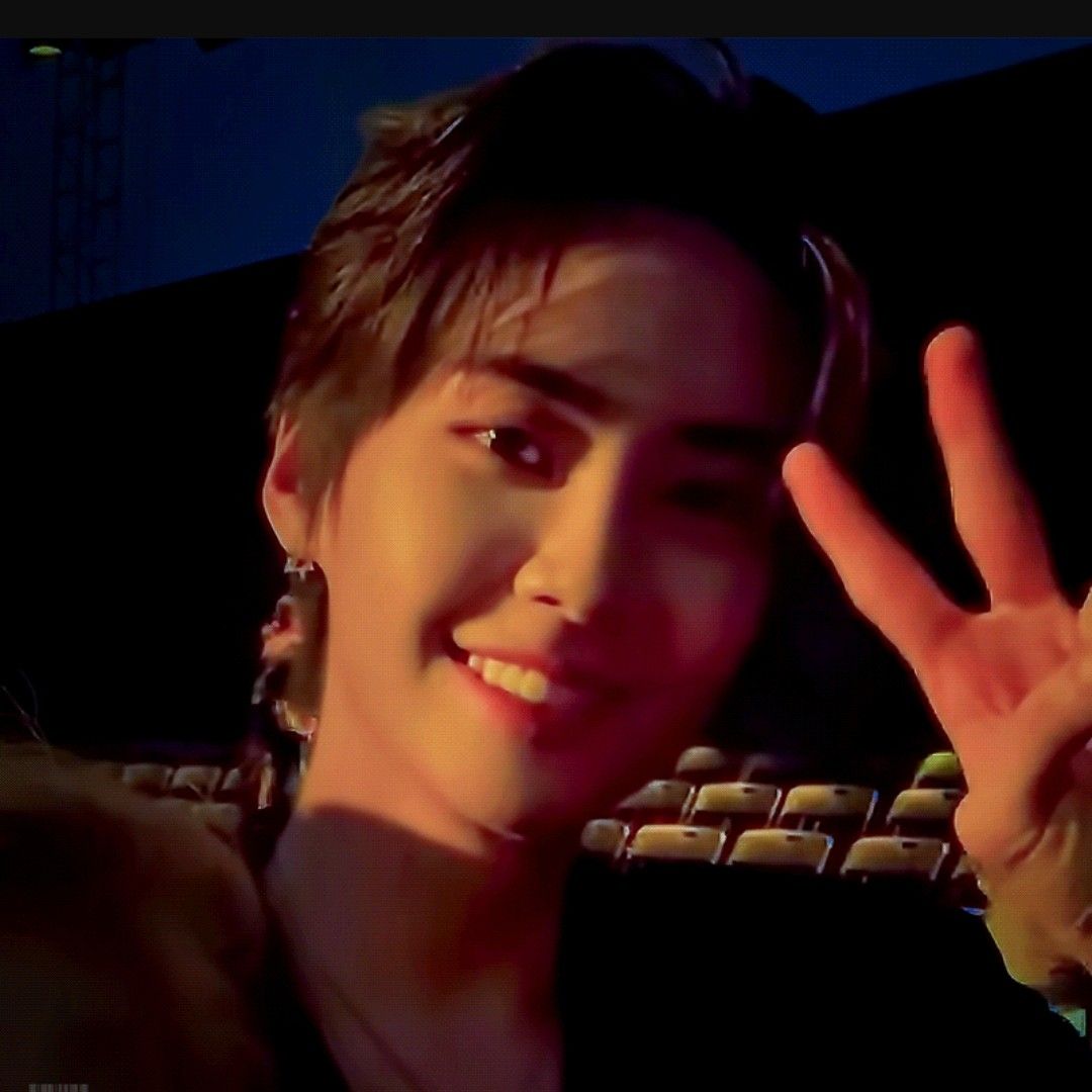 Latest photo of Lee Jongsuk