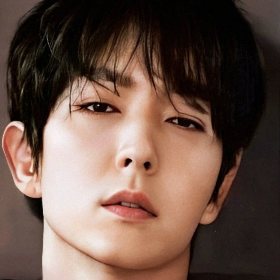 Behind-the-scenes cut of Lee Joongi