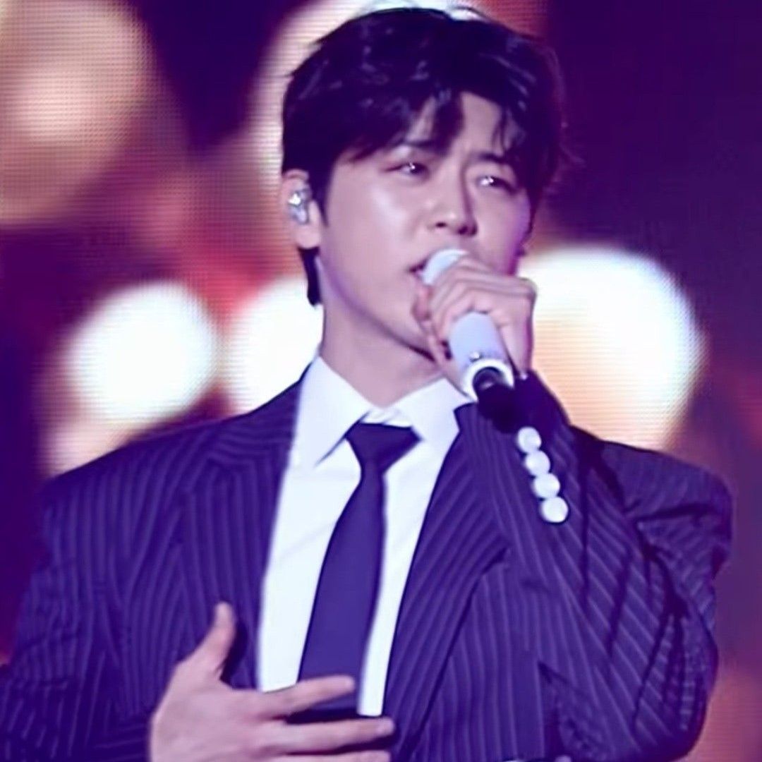 박지현 최근 활동샷