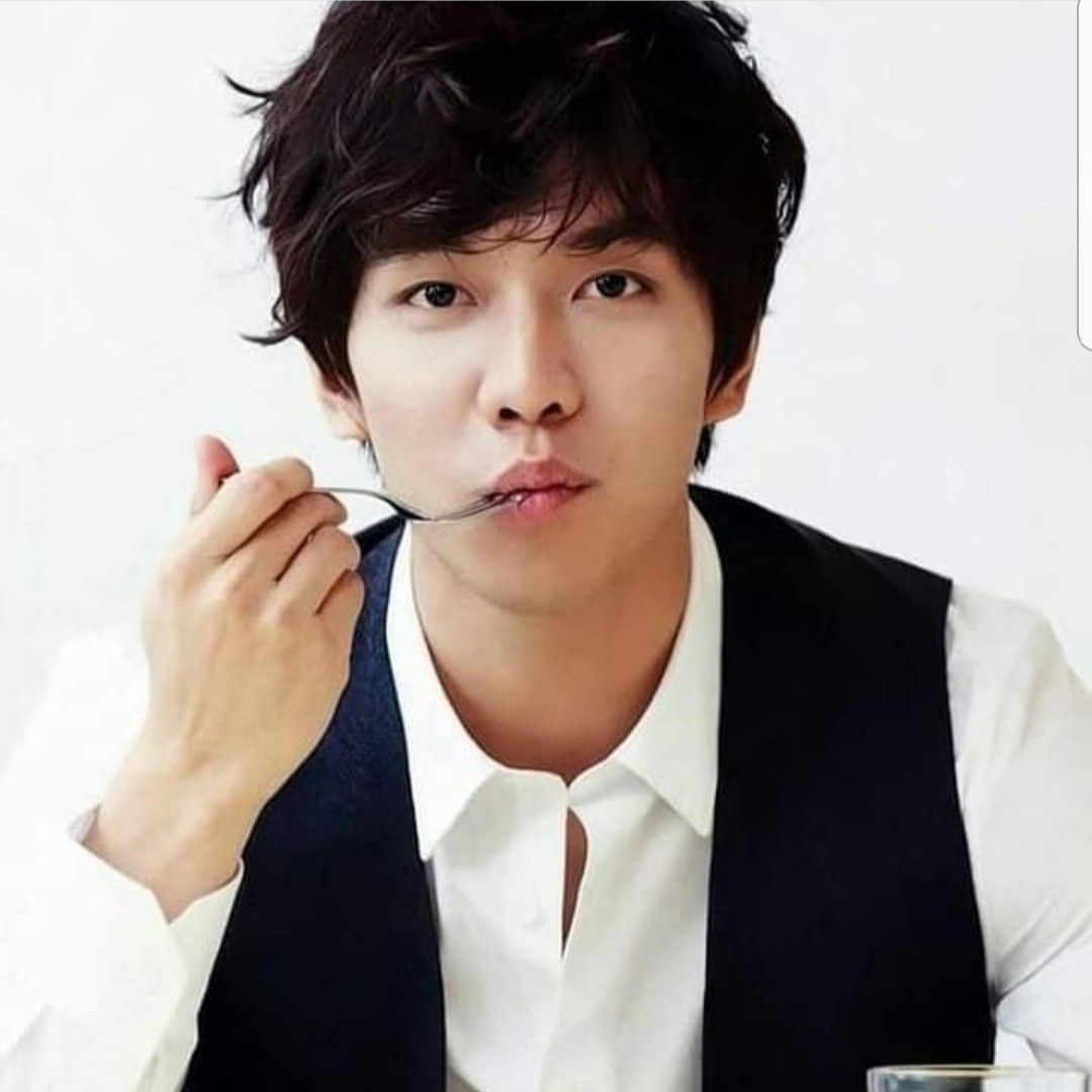 粉絲拍下的李昇基瞬間