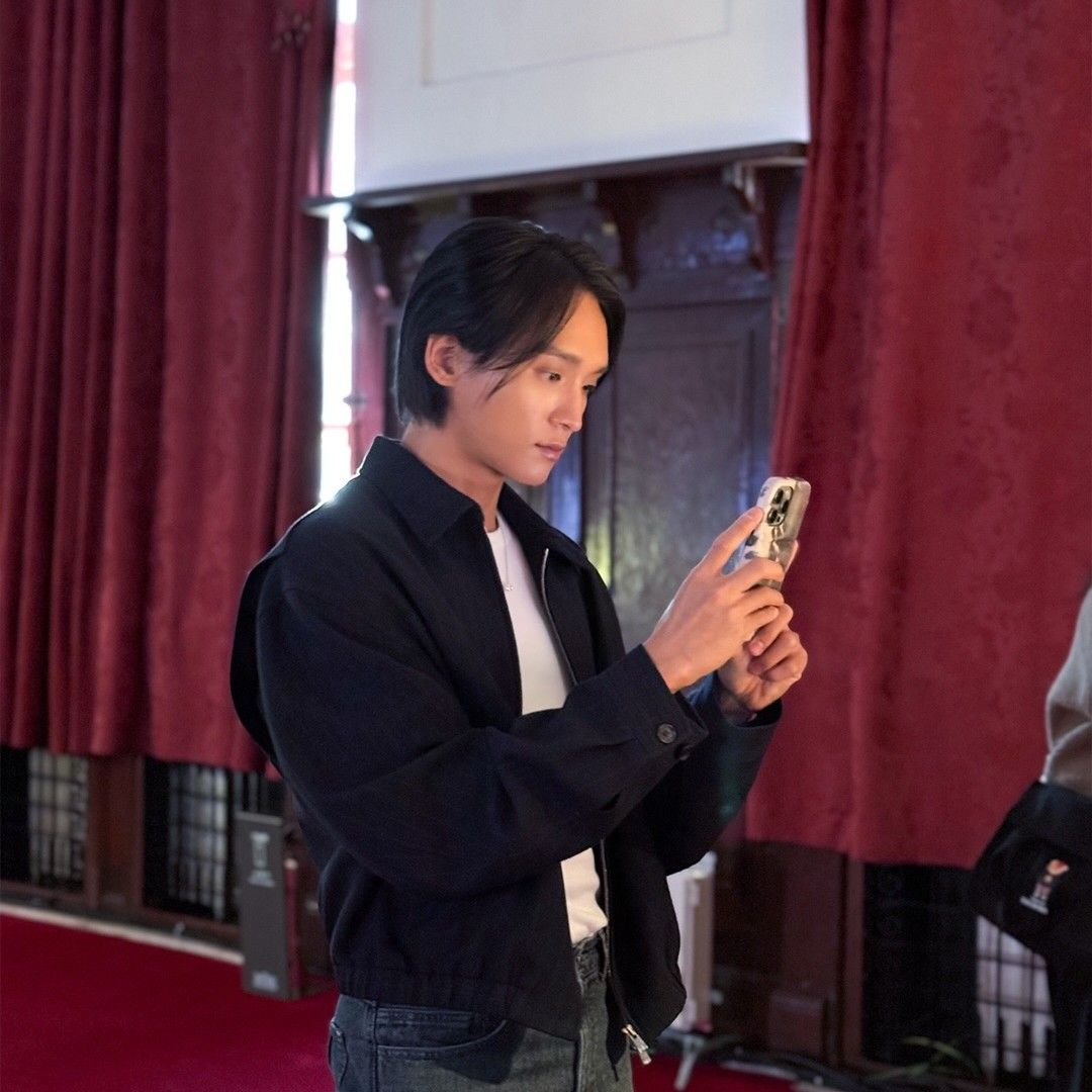 Behind-the-scenes cut of Choi Hojong