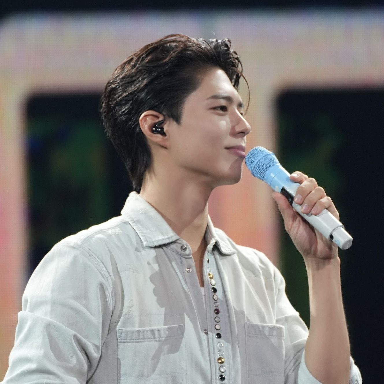 Recent activity shot of Park Bogum