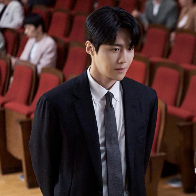 김선호의 최신 사진