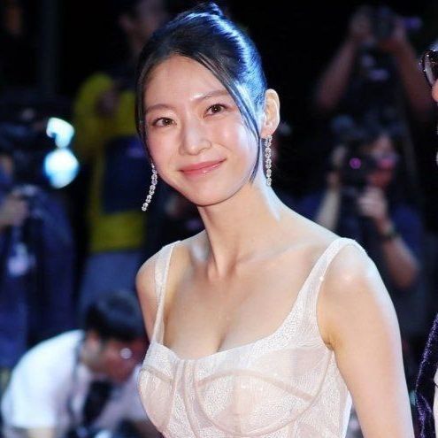 Behind-the-scenes cut of Gong Seungyeon