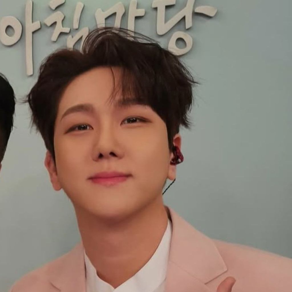 Momen yang diabadikan oleh penggemar Kim Soochan