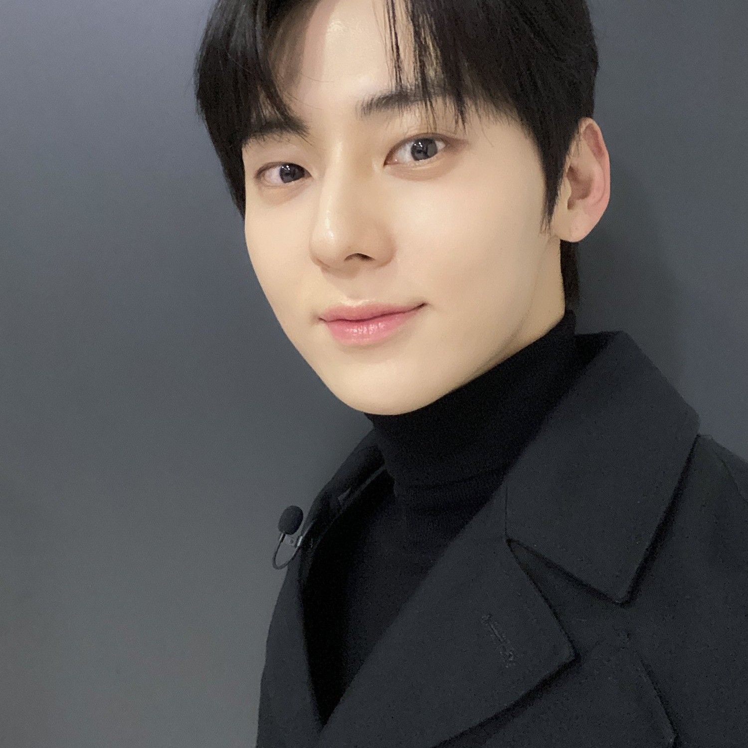 Momen yang diabadikan oleh penggemar Hwang Minhyun