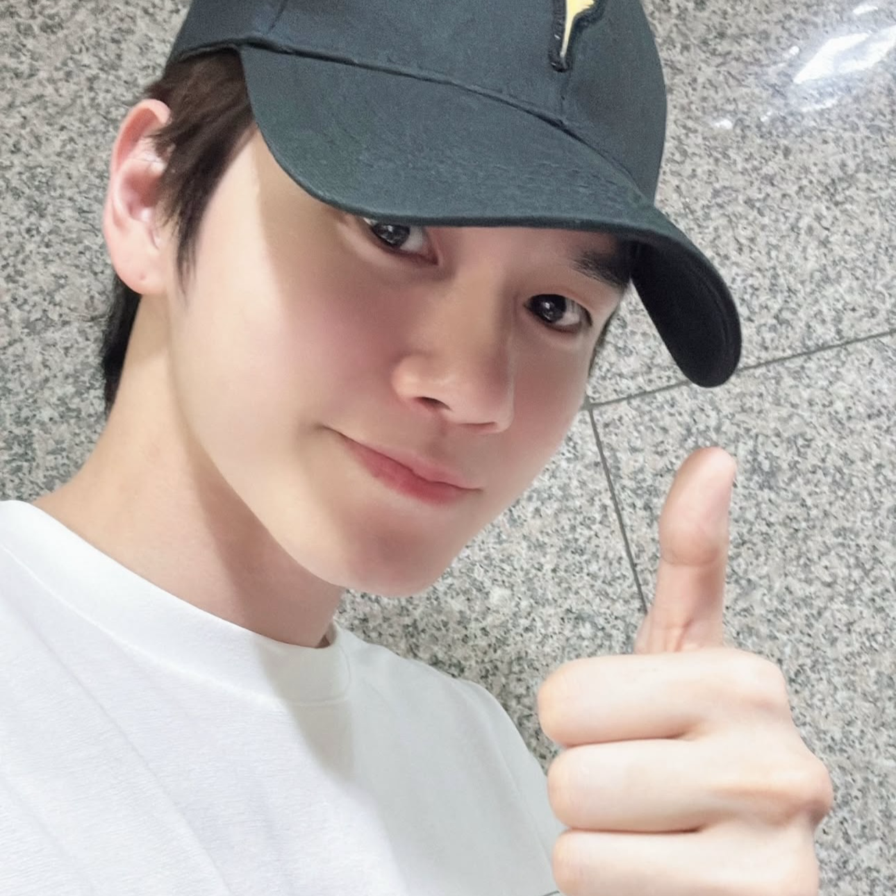A moment captured by a fan of Ong Seongwu