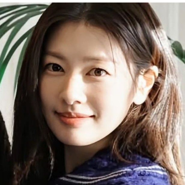 Behind-the-scenes cut of Jung Somin