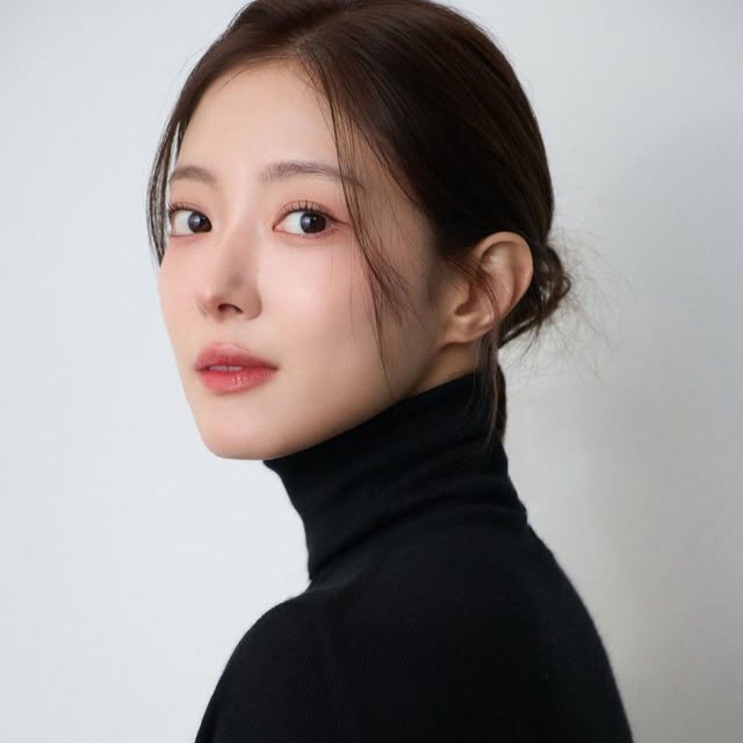 A moment captured by a fan of Lee Seyoung