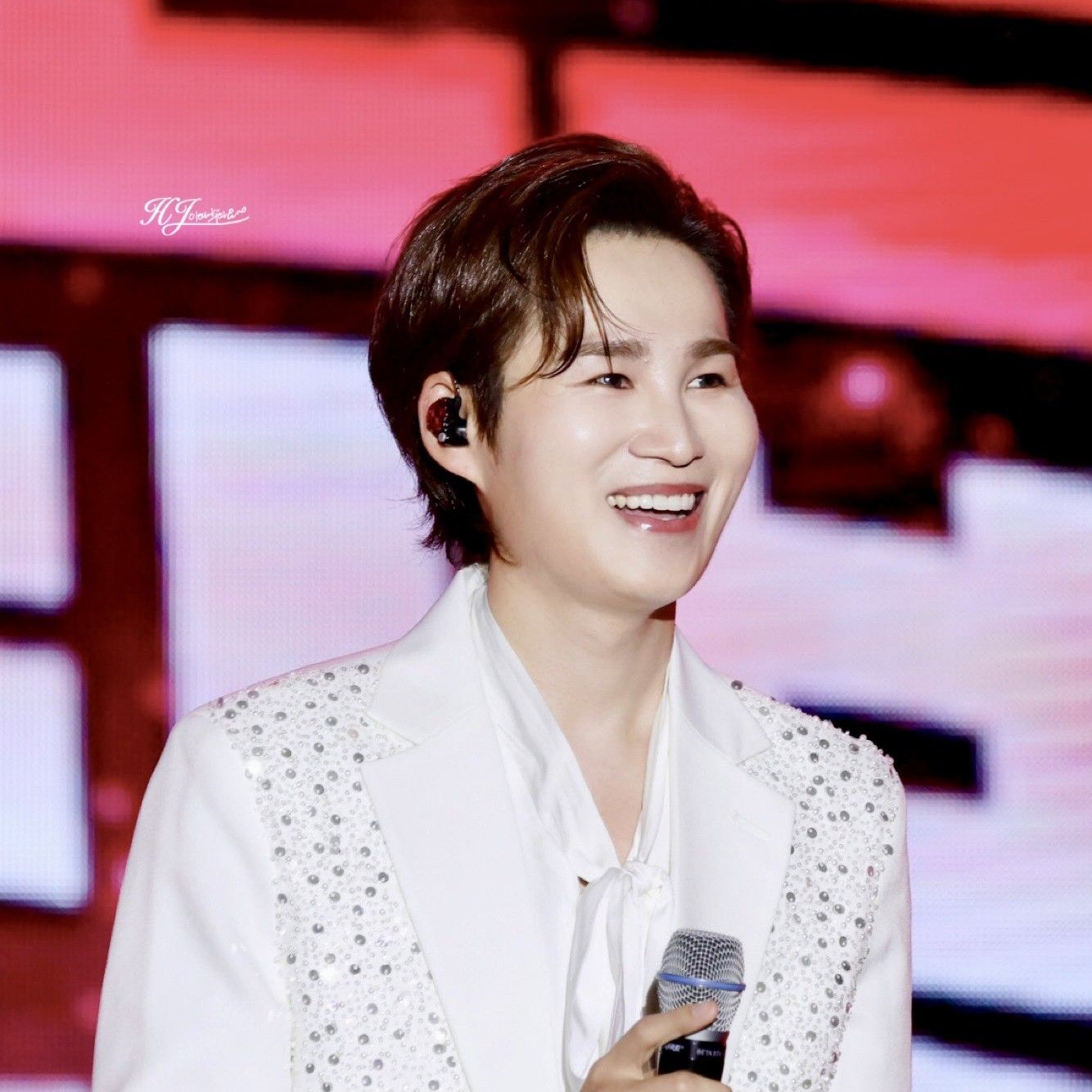 金熙栽的最新照片