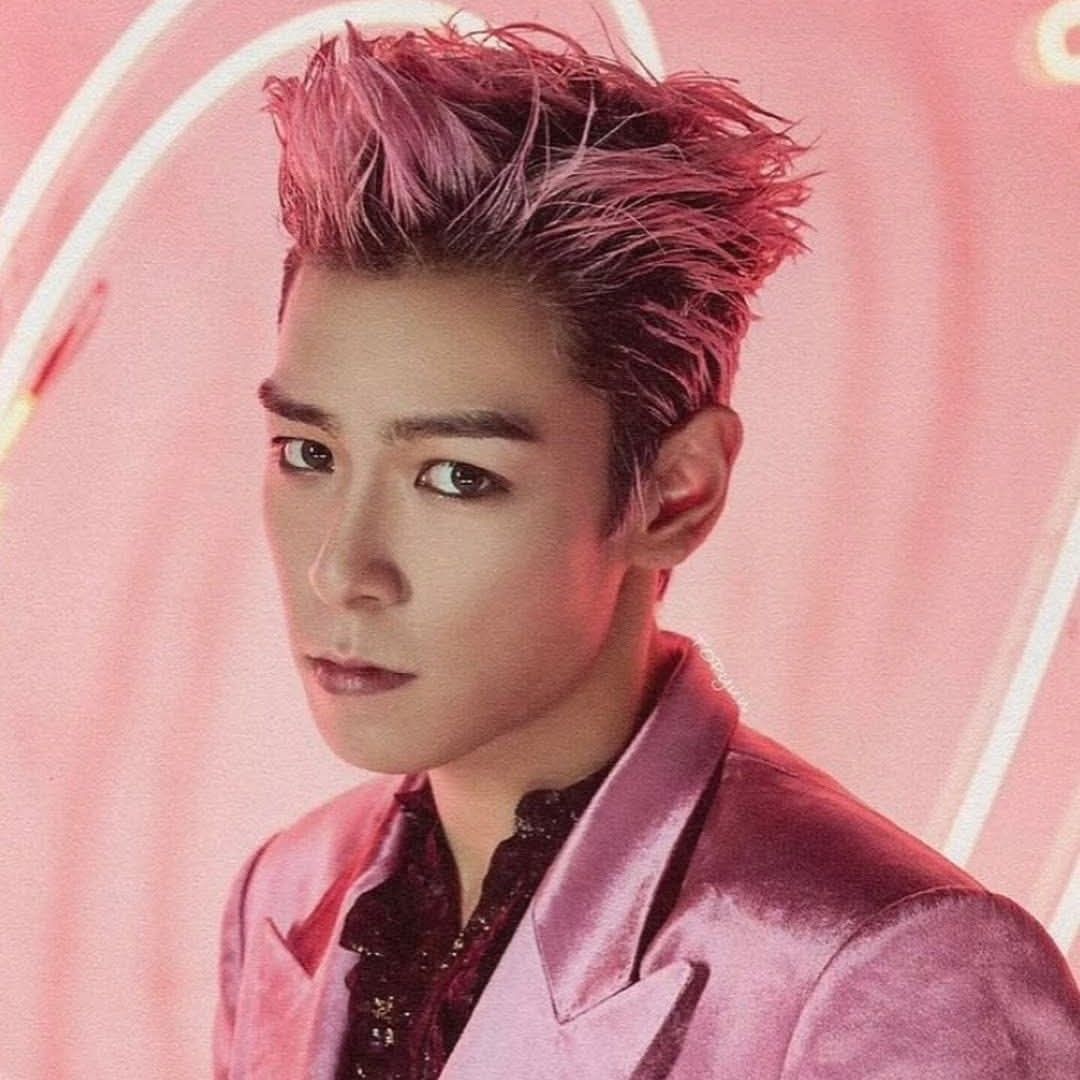 A moment captured by a fan of T.O.P